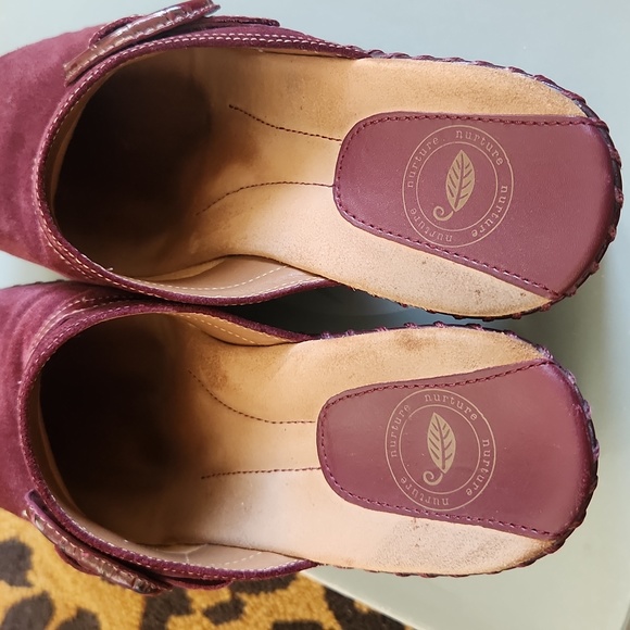 Nuture Leather Suede Clogs - Picture 10 of 14